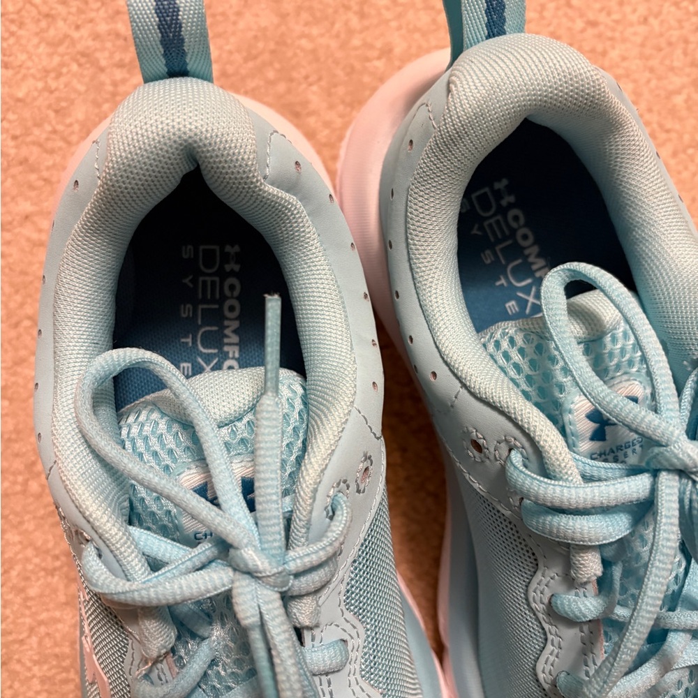 Under Armour Women's Charged Assert 10 Shoes
Size 7.5 - Picture 3 of 5